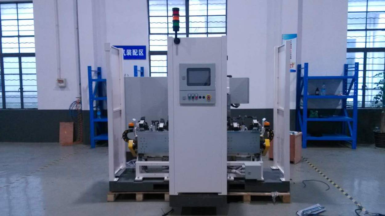 座椅导轨多点焊专机